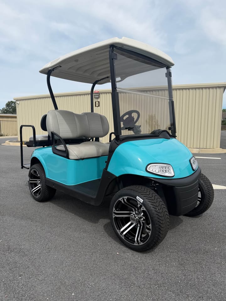 2021 EZGO RXV Elite Lithium Ion Golf Cart