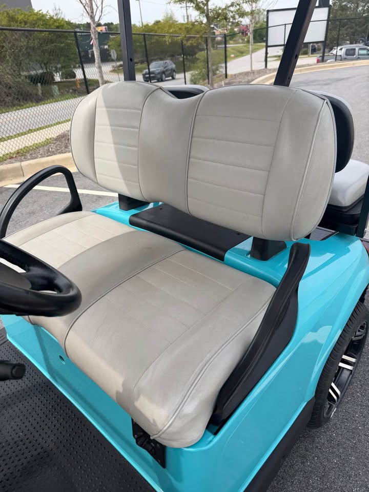 2021 EZGO RXV Elite Lithium Ion Golf Cart