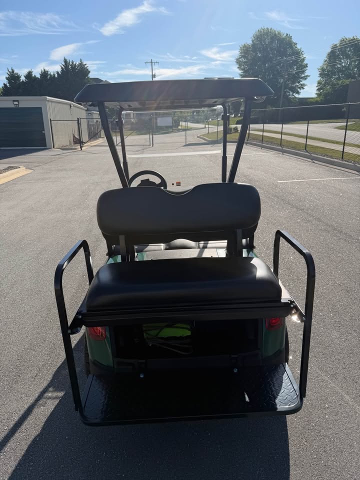 2020 EZGO RXV Elite Lithium Ion Golf Cart