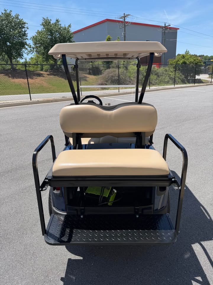 2020 EZGO RXV Elite Lithium Ion Golf Cart