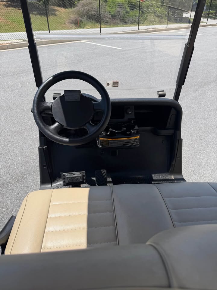 2020 EZGO RXV Elite Lithium Ion Golf Cart