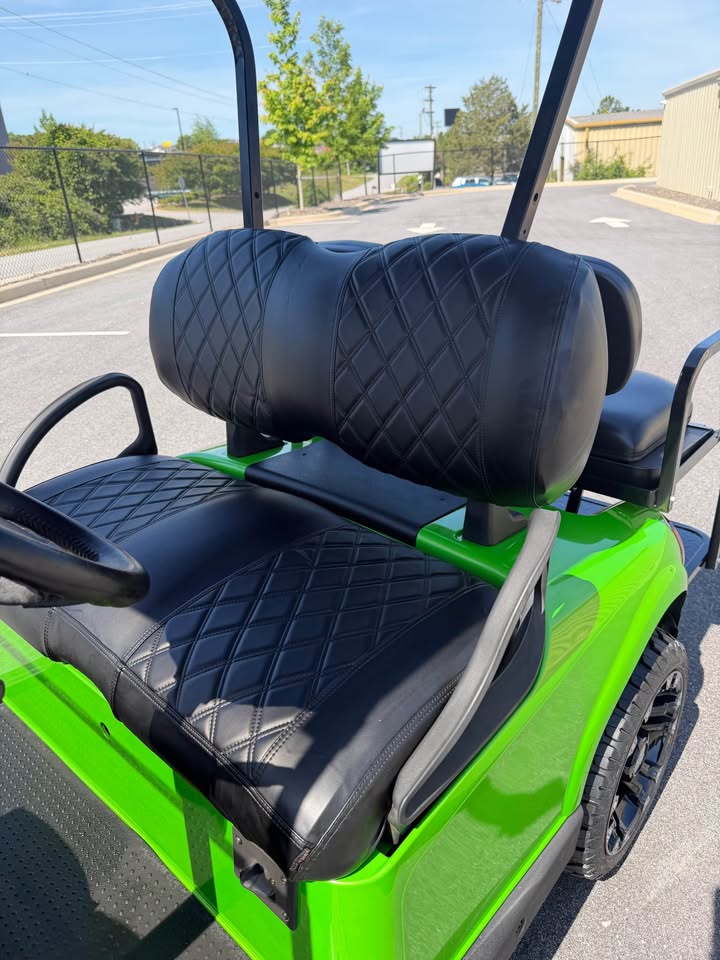 2020 EZGO RXV Elite Lithium Ion Golf Cart