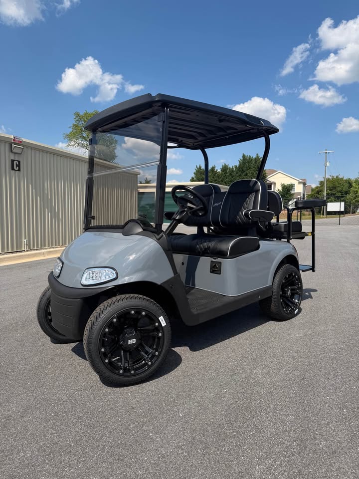2020 EZGO RXV Elite Lithium Ion Golf Cart