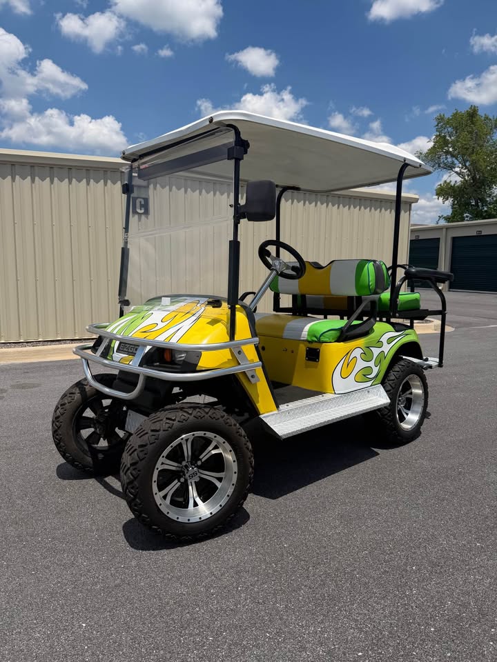 2009 EZGO TXT Lifted 36V Golf Cart