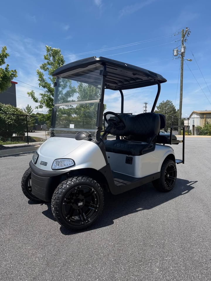2020 EZGO RXV Elite Lithium Ion Golf Cart