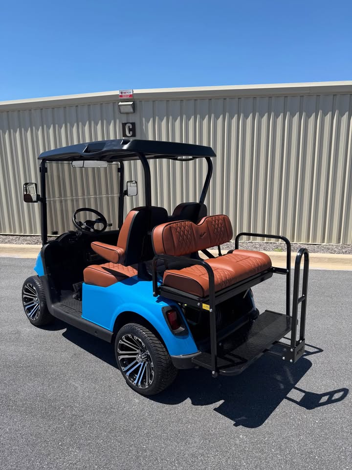 2020 EZGO RXV Elite Lithium Ion Golf Cart