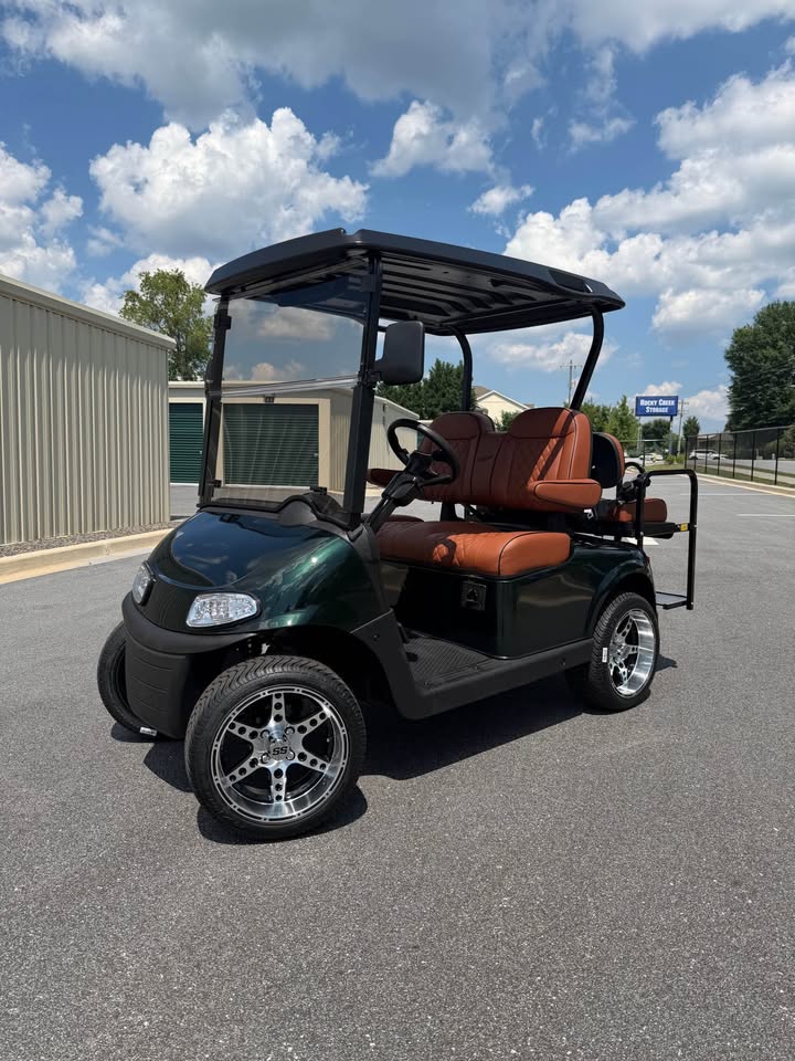 2021 EZGO RXV Elite Lithium Ion Golf Cart