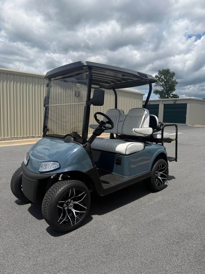 2021 EZGO RXV Elite Lithium Ion Golf Cart