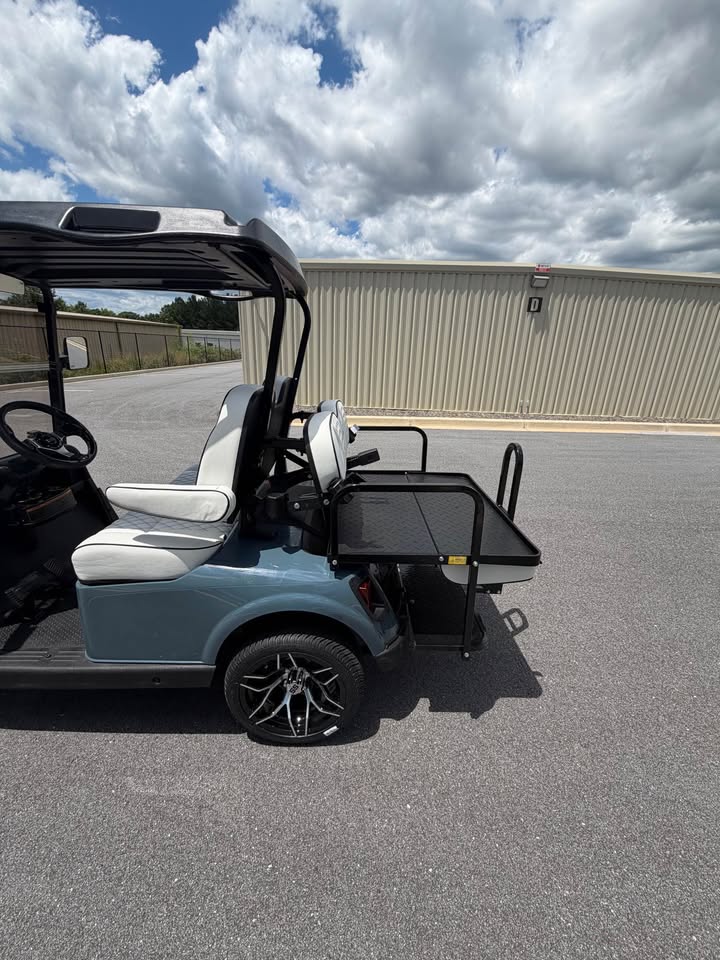 2021 EZGO RXV Elite Lithium Ion Golf Cart