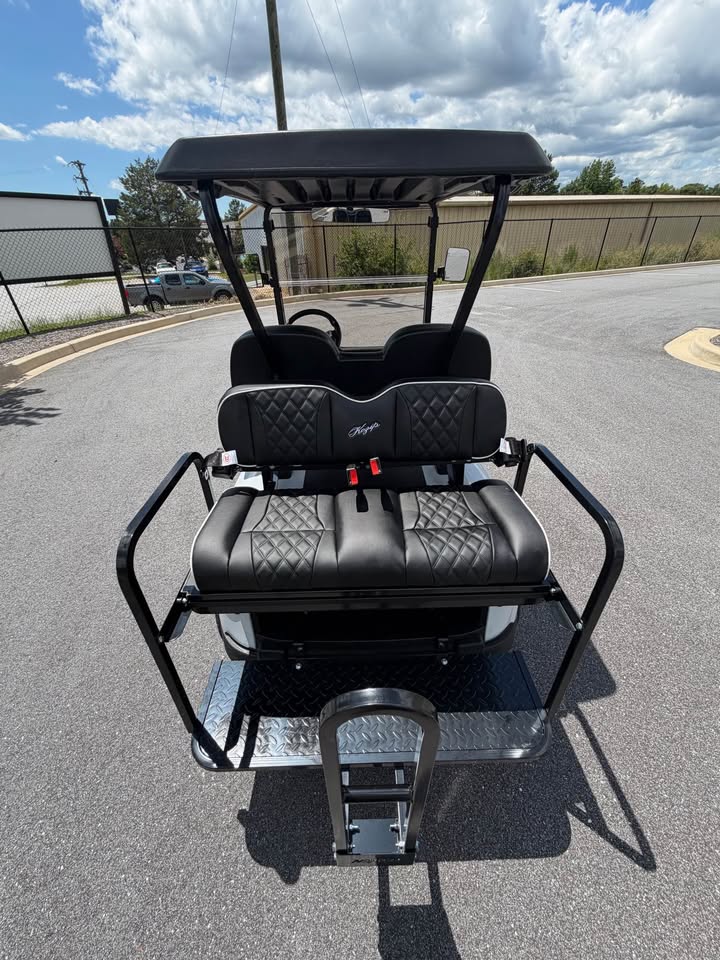 2021 EZGO RXV Elite Lithium Ion Golf Cart