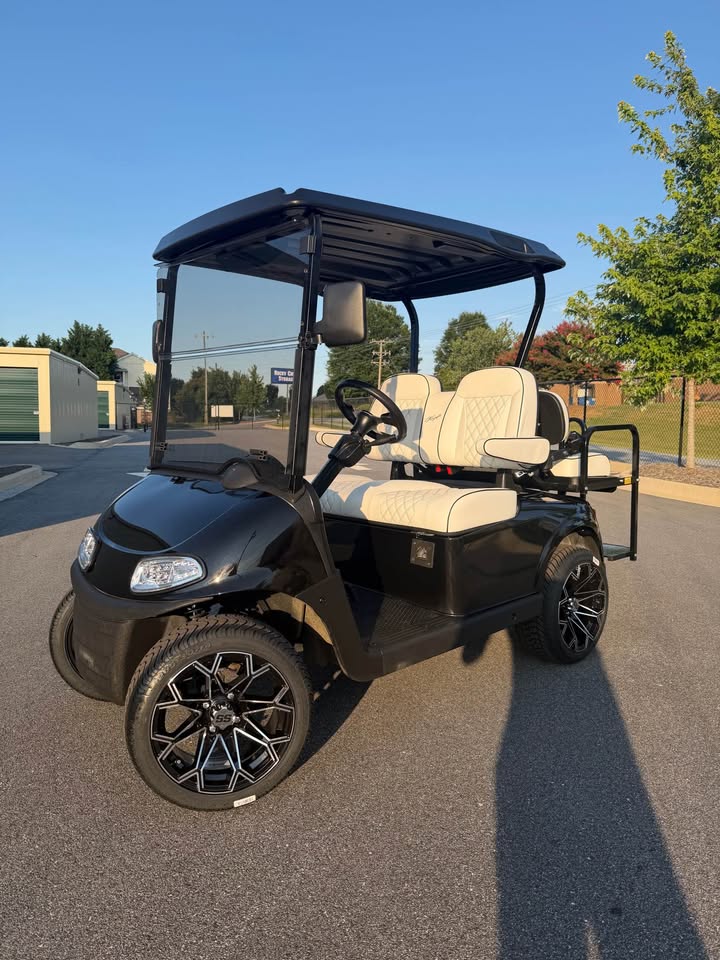 2021 EZGO RXV Elite Lithium Ion Golf Cart