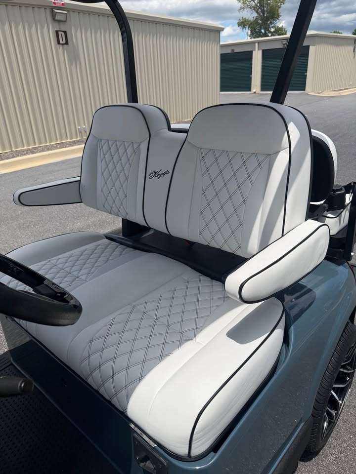 2021 EZGO RXV Elite Lithium Ion Golf Cart