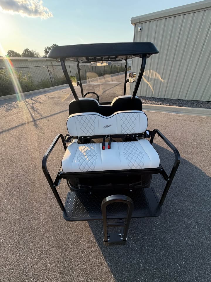 2021 EZGO RXV Elite Lithium Ion Golf Cart