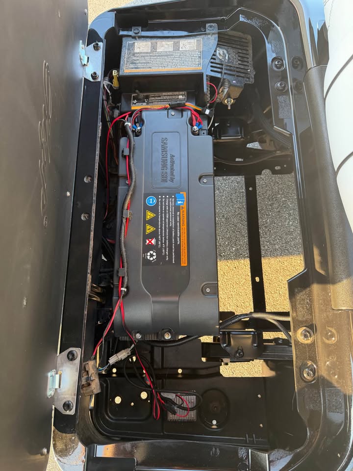 2021 EZGO RXV Elite Lithium Ion Golf Cart