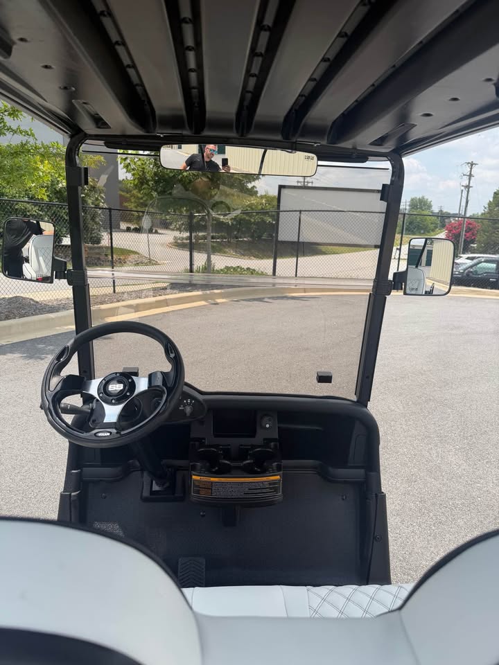 2021 EZGO RXV Elite Lithium Ion Golf Cart