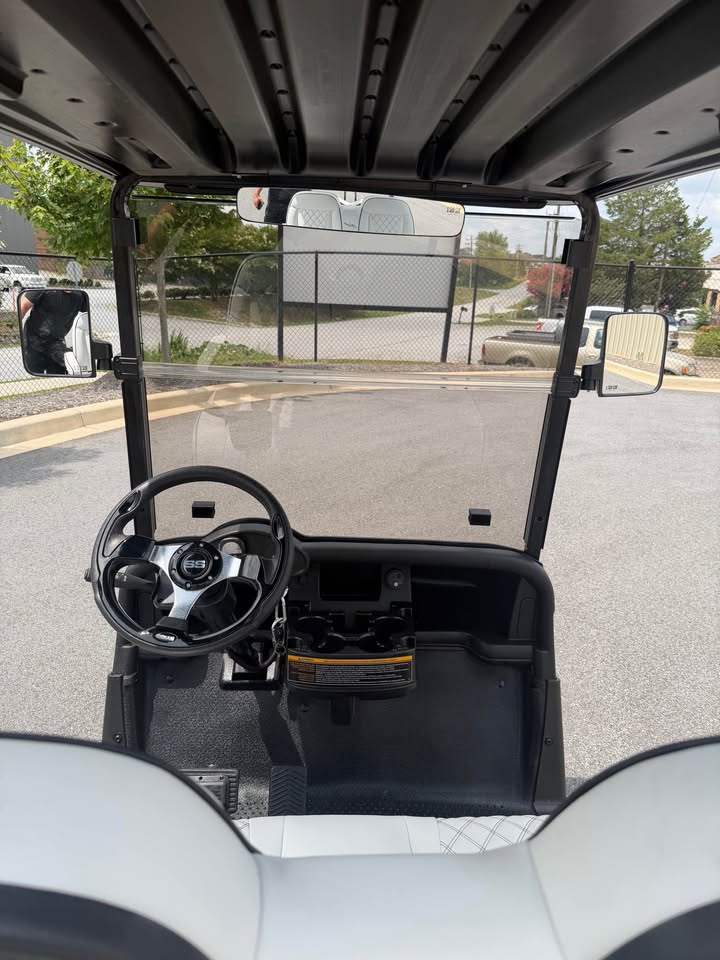 2021 EZGO RXV Elite Lithium Ion Golf Cart