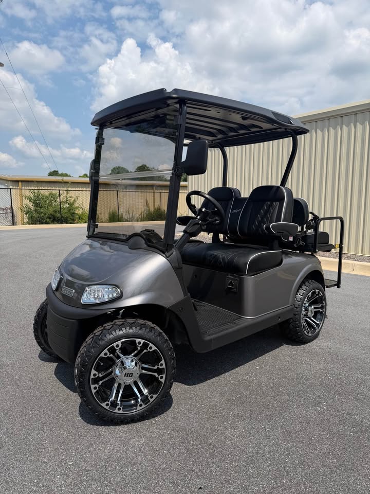 2021 EZGO RXV Elite Lithium Ion Golf Cart