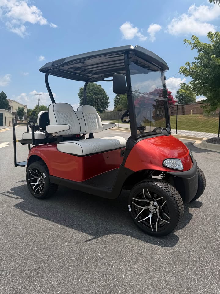 2021 EZGO RXV Elite Lithium Ion Golf Cart
