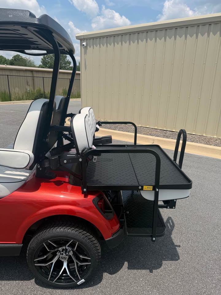 2021 EZGO RXV Elite Lithium Ion Golf Cart