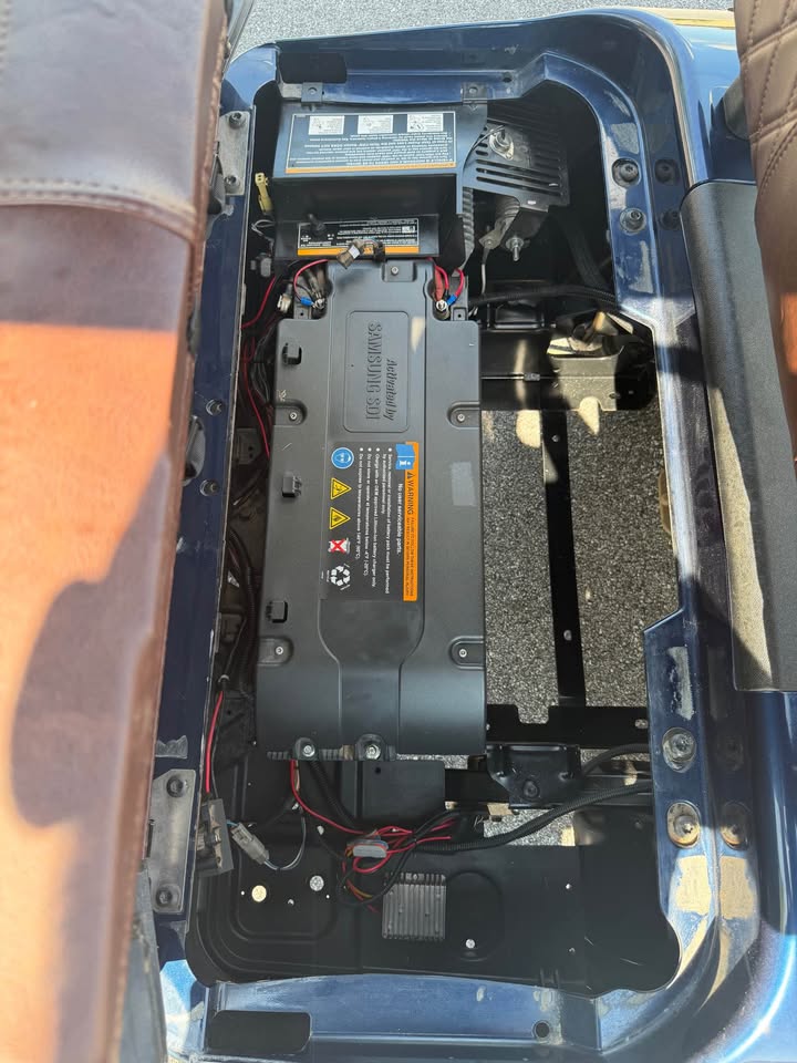 2021 EZGO RXV Elite Lithium Ion Golf Cart