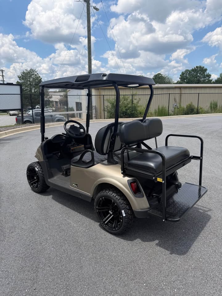2020 EZGO RXV Elite Lithium Ion Golf Cart