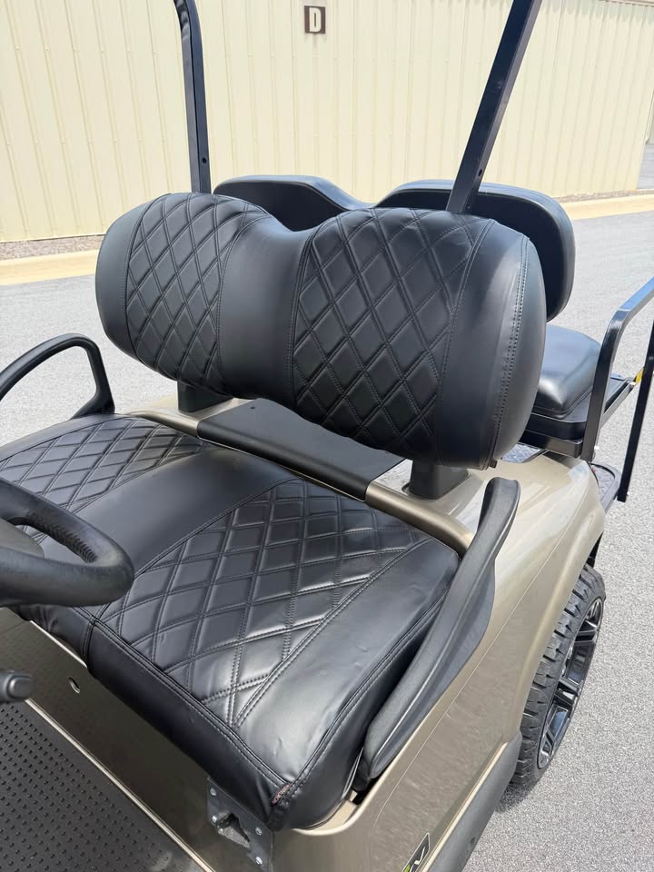 2020 EZGO RXV Elite Lithium Ion Golf Cart