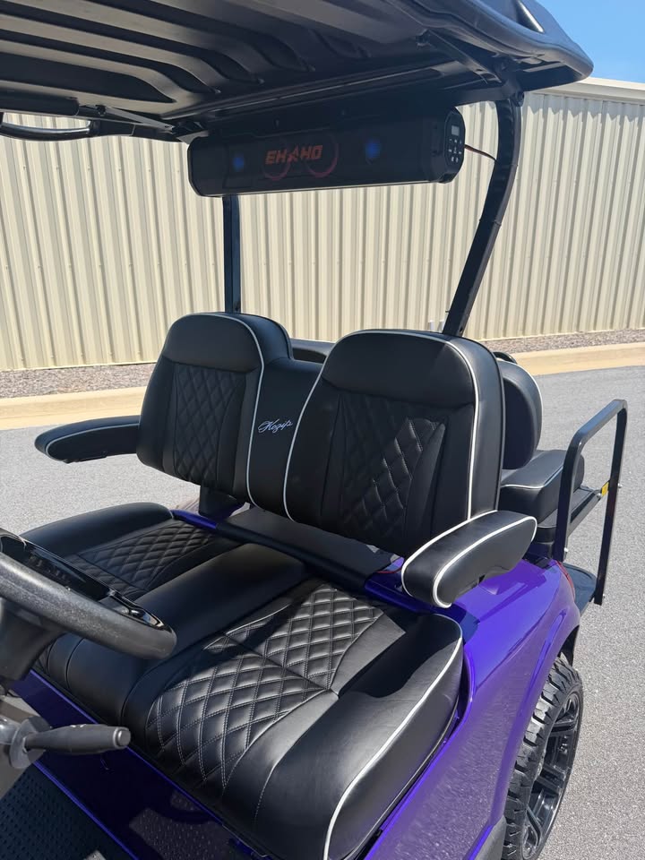 2021 EZGO RXV Elite Lithium Ion Golf Cart