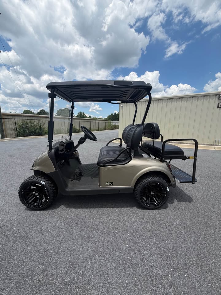 2020 EZGO RXV Elite Lithium Ion Golf Cart