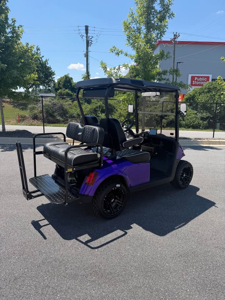 2021 EZGO RXV Elite Lithium Ion Golf Cart