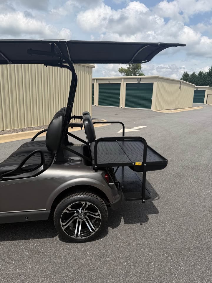 2020 EZGO RXV Elite Lithium Ion Golf Cart