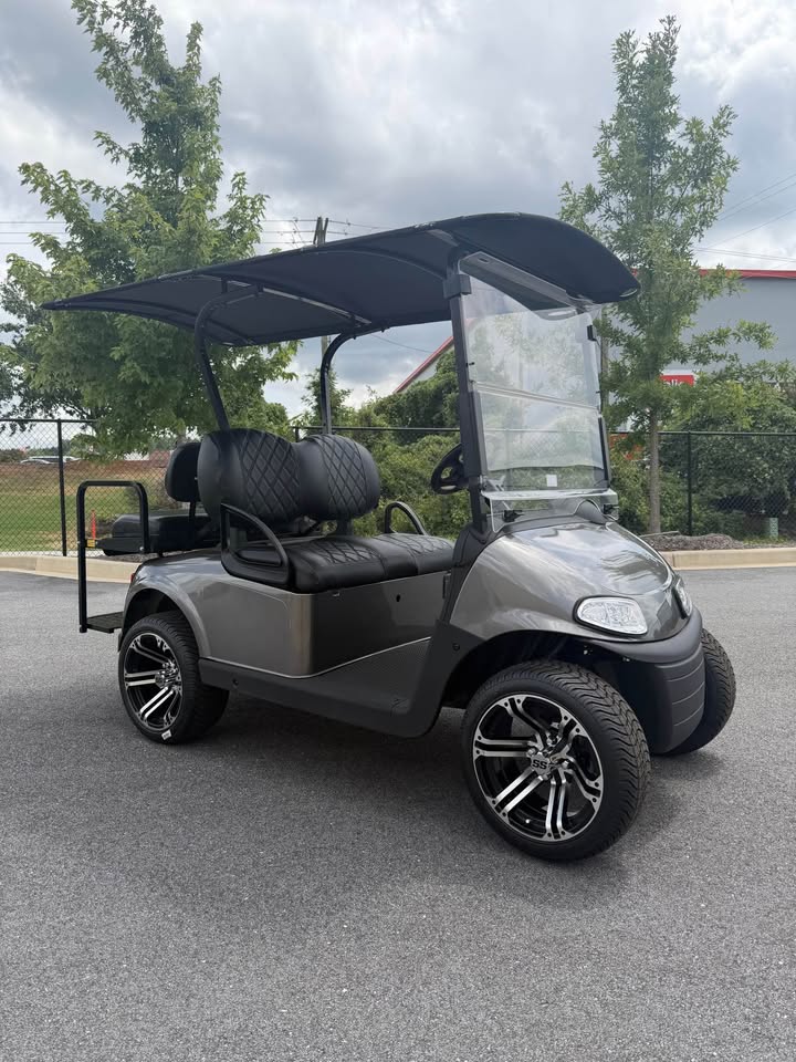 2020 EZGO RXV Elite Lithium Ion Golf Cart
