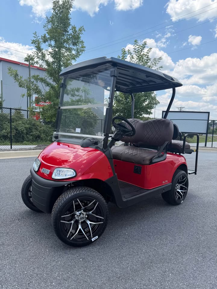 2021 EZGO RXV Elite Lithium Ion Golf Cart