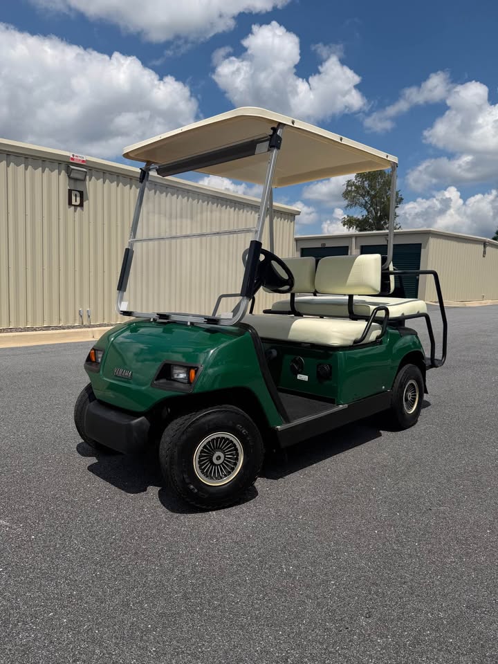 2000 Yamaha G16 Lithium Ion Golf Cart