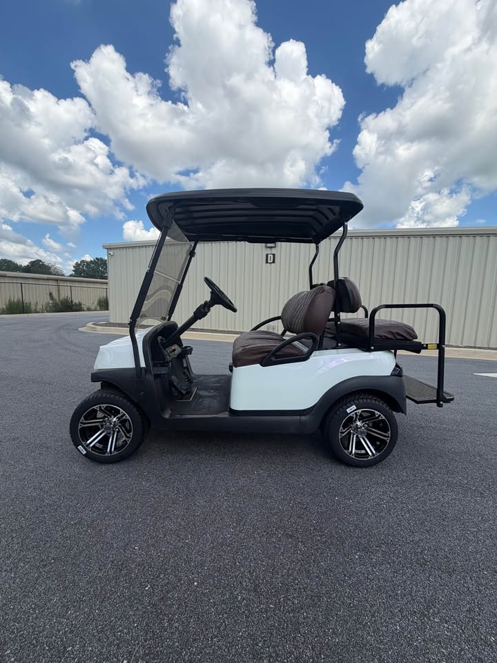 2020 Club Car Tempo Lithium Ion Golf Cart