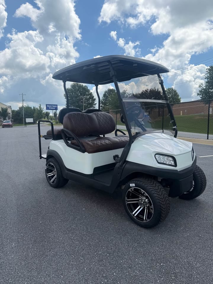 2020 Club Car Tempo Lithium Ion Golf Cart
