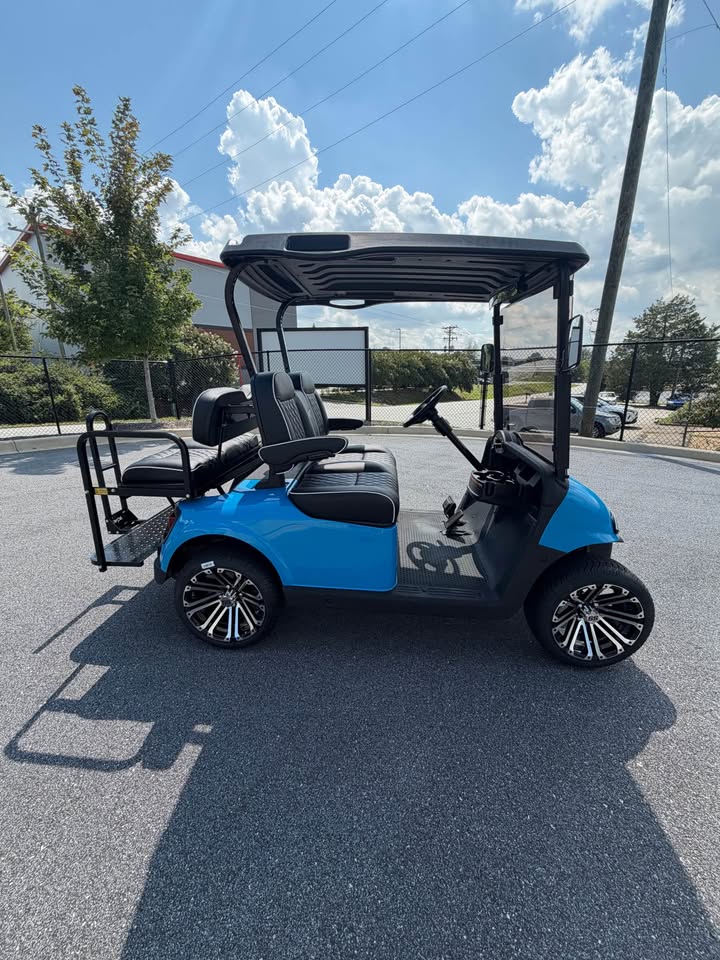 2020 EZGO RXV Elite Lithium Ion Golf Cart