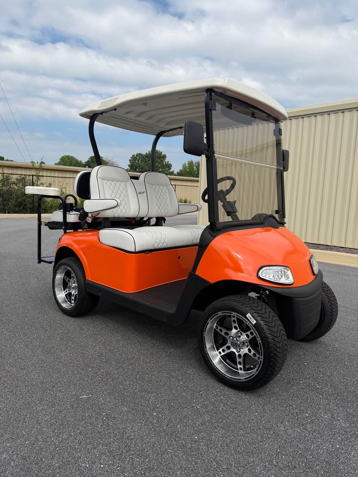 2021 EZGO RXV Elite Lithium Ion Golf Cart