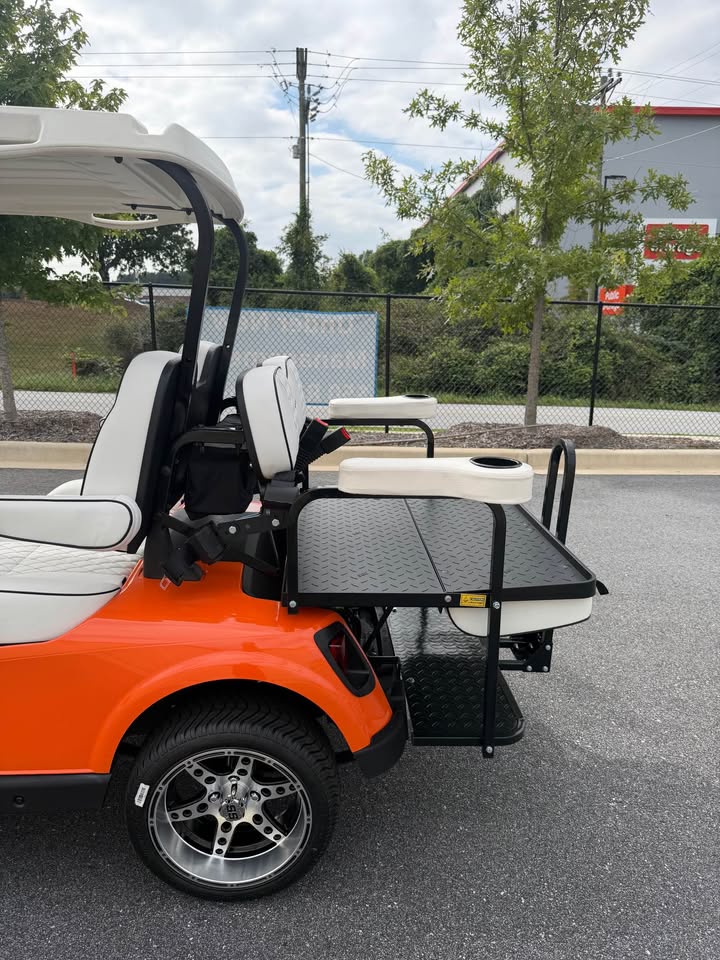 2021 EZGO RXV Elite Lithium Ion Golf Cart